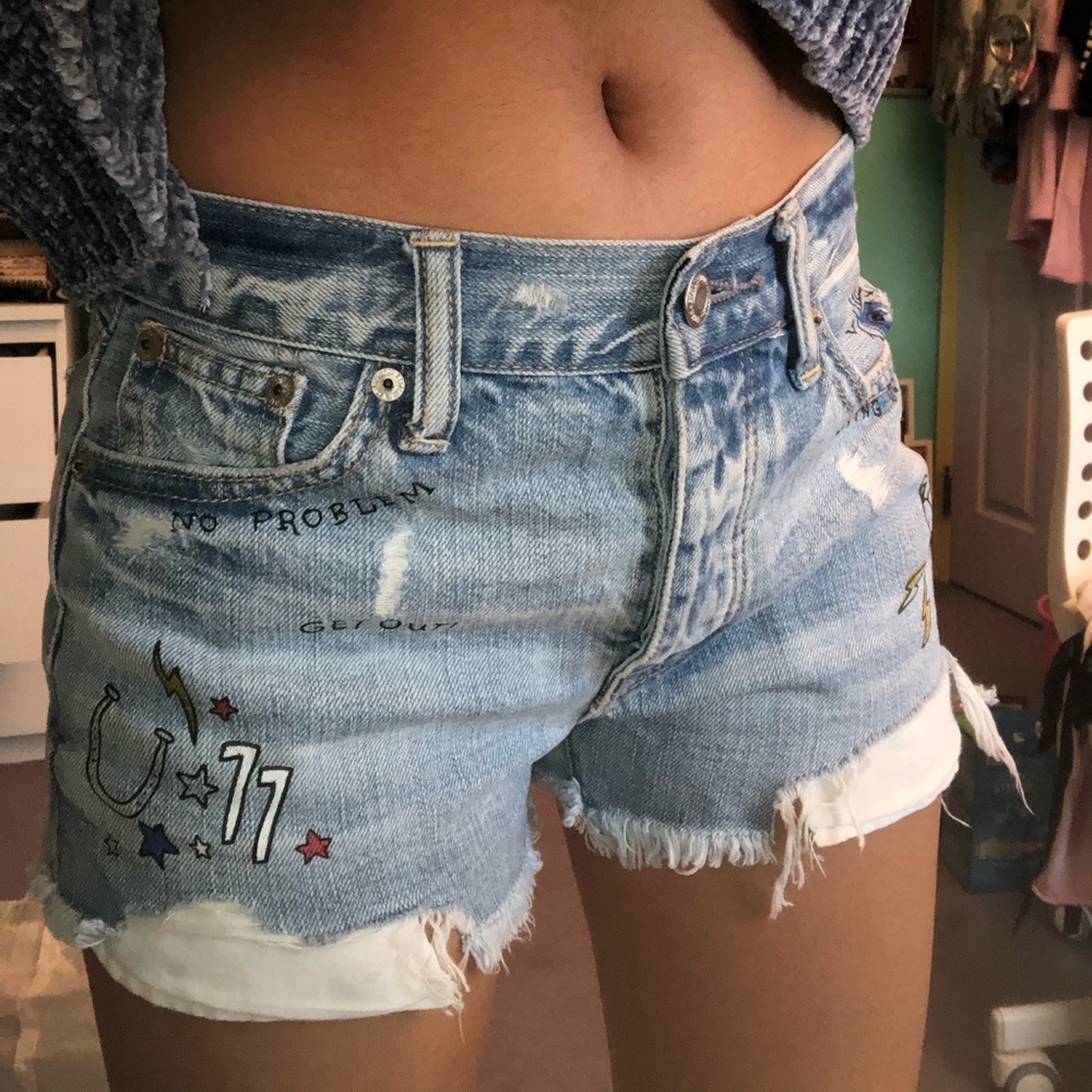 American eagle printed denim shorts
